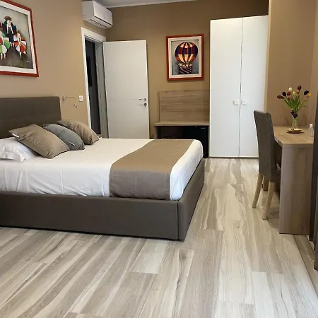 Martini 4*